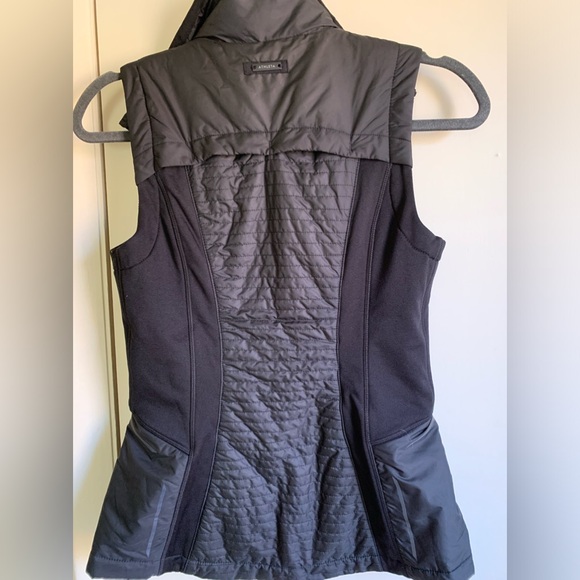 Athleta Nylon - neoprene - vest XS - Picture 2 of 8